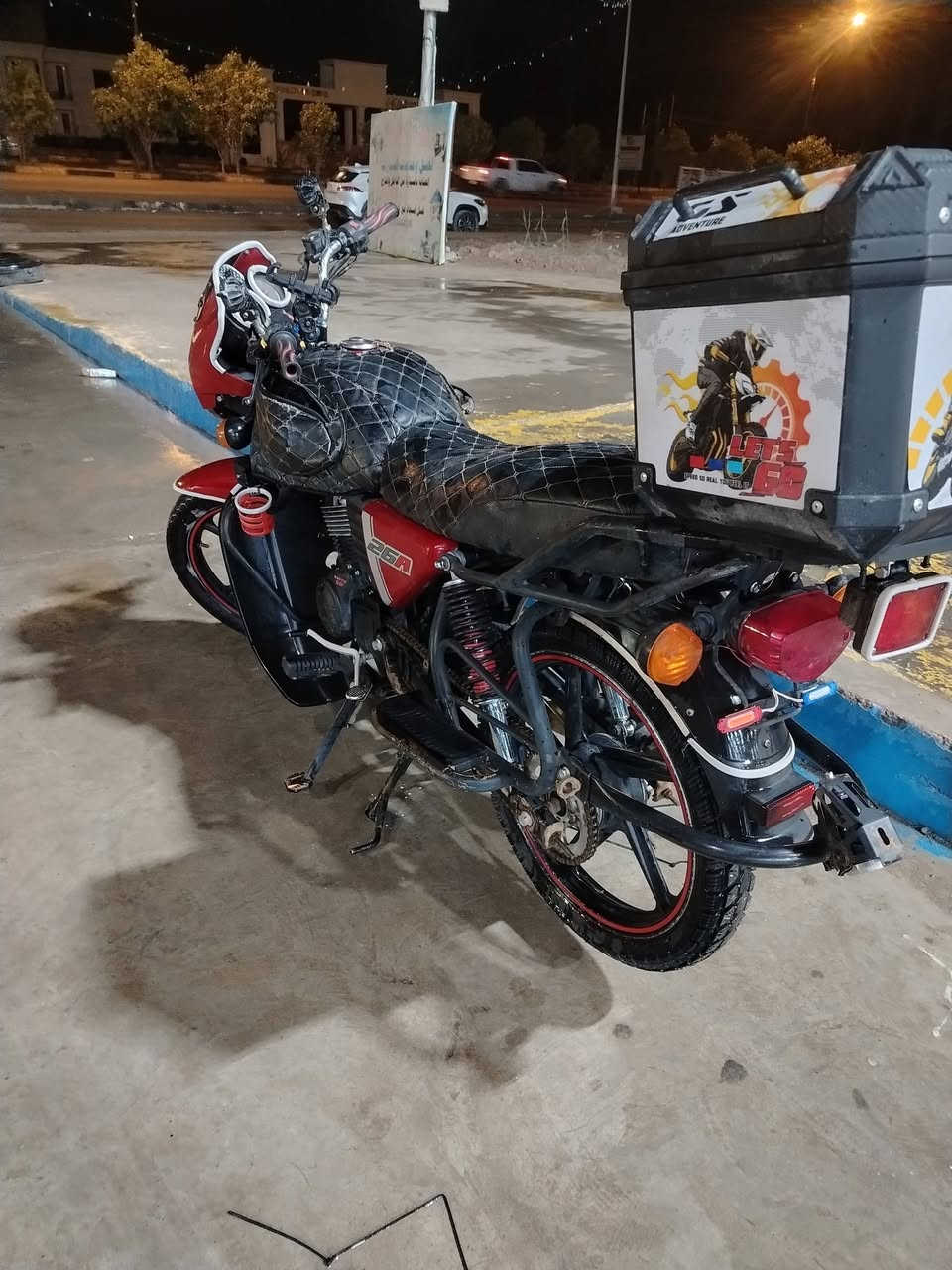 سلام عليكم دايون موديل ٢٣ للبيع اصولي  دراجه حلوه ونضيفها يحتاج الها شغل خفايف وهاي بصور كدامكوم وبل واقع بعد احلئ اي استفسار ع خاص او يتصل بهذا الرقم *********** مكاني بعقوبه تقاطع القدس
