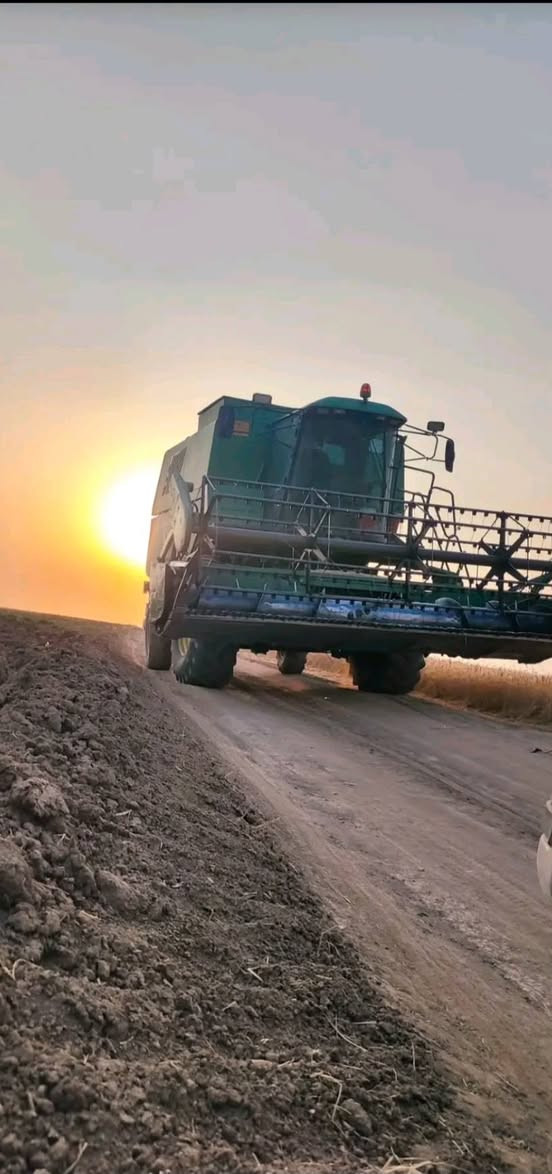 سلام عليكم 
حاصوده جونيدير  اوربي 
5 بلم 
موديل ٢٠٠٦
فول موصفات 
جاهز للشغل 
رقم دهوك. شرط تحويل 
سعر ٤ شدات  وبيها مجال بسيط

عنوان   قضاء الشيخان 
بين موصل  ودهوك
 ***********
***********
