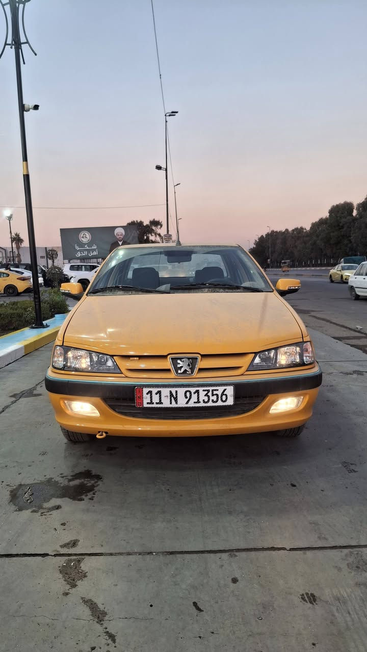 سلام عليكم بيجو بارص موديل 2015 لا خياس ولا جراد فقط. صبغ بلبنيد وشويه بلجاملغ بدون دواخل كير مكينه صدر امامي خلفي جديد هيئه وغرامات مصفره رقم انكليزي سنويه مجدده 
السعر 48 
العنوان بغداد 
الاتصال ***********
