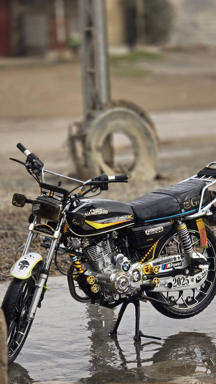 السلام عليكم شباب
دراجه للبيع
 نامه تو برو 
موديل 2025
ناقصها غلاف بك لايت 
تايرات جدد 
السعر ٧٥٠وبي مجال 
الاستفسار خاص او اتصال ***********
