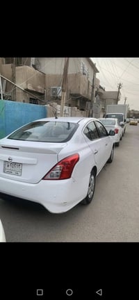 للبيع نيسان سني 2019 ماشية 120 الف كيلو  السيارة نظيفة جدا استخدام شخص...