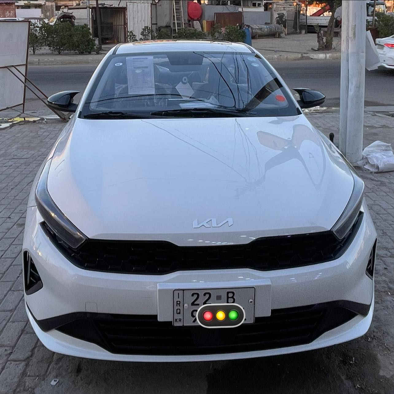 كيا K3 2022 ( خليجي )
فول مواصفات - فتحة سلايد

الممشى: 20

المحرك: 1.5 لتر دبل نوزل

ناقل الحركة: 8 سرعات (كير طيارة)

رقم أربيل 

المواصفات:

فتحة سقف

شاشة مع كاميرا

تبريد قطعتين + تحكم لمس

تحكم ستيرن جهتين

مثبت سرعة (كروز)

بصمة أبواب + بصمة تشغيل

شاحن وايرلس

شاحن Type-C سريع

شاشة معلومات بالكير

أضوية LED زينون 3 عدسات متحركة + خلفي LED متصل أشاير مرايات متحركة + هيترات

صندوق ذكي بصمة (يفتح عند قتراب)

كوشنات جلد 

سايد بريك بصمة

Auto Hold

(Sport / Eco / Smart / Comfort) وضعيات 4 درايف مود

‏مكان بغداد

شاشة عداد جدًا

 الاستفسار اتصل ***********
