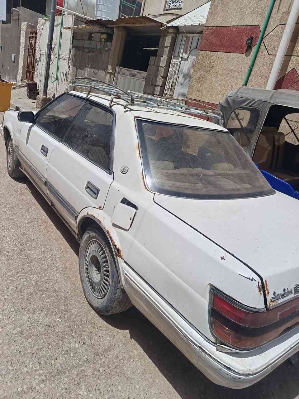 سيارة هاتوب ابيع تصقيط تمشي مابيها شئ باسمي سنوية 27 مامنتهية 20 وبيها مجال ***********
