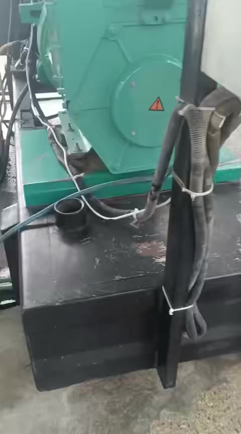 كمنز للبيع 24 ولف راس توليد 250 كي في ستامفورد جديد مكينه بيها بخار مكاني بغداد البياع 
السعر 45 
***********
