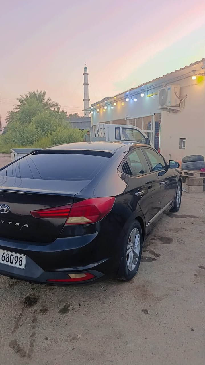 السلام عليكم مكلف بالنشر
سيراتو 2021 ماشيه 70 الف خليجي محرك 1600 مكفوله رقم اربيل
السعر 140 وبيه مجال
رقم صاحب السياره ‭***********‬

النترا 2019 ماشيه 112 ميل امريكي ضرر كلش بسيط كما موضح بالسونار رقم اربيل السعر 135 
رقم صاحب السياره ‭***********‬
