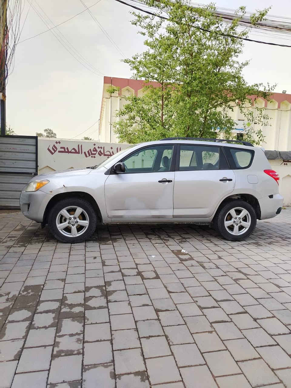السلام عليكم 
راف فور 2011 
كير محرك مكفول بدون ضرر فقط جراد 
ماشيه 150 الف 
السعر /95 $ ورقه
العنوان / بغداد العامريه 
الهاتف /***********
