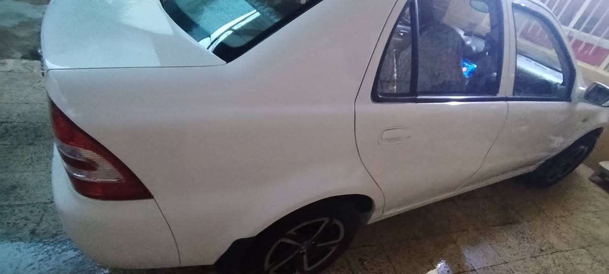 سيكي رقم بغداد موديل 2012 سنوية 2030 محرك وكير شرط ويل كب كامرة وشاشة  كهربائيات كلها شغاله السيارة ماشية 153000 ألف كيلومتر للتواصل الاتصال على الرقم *********** /*********** الشرعي موجود بالموصل
