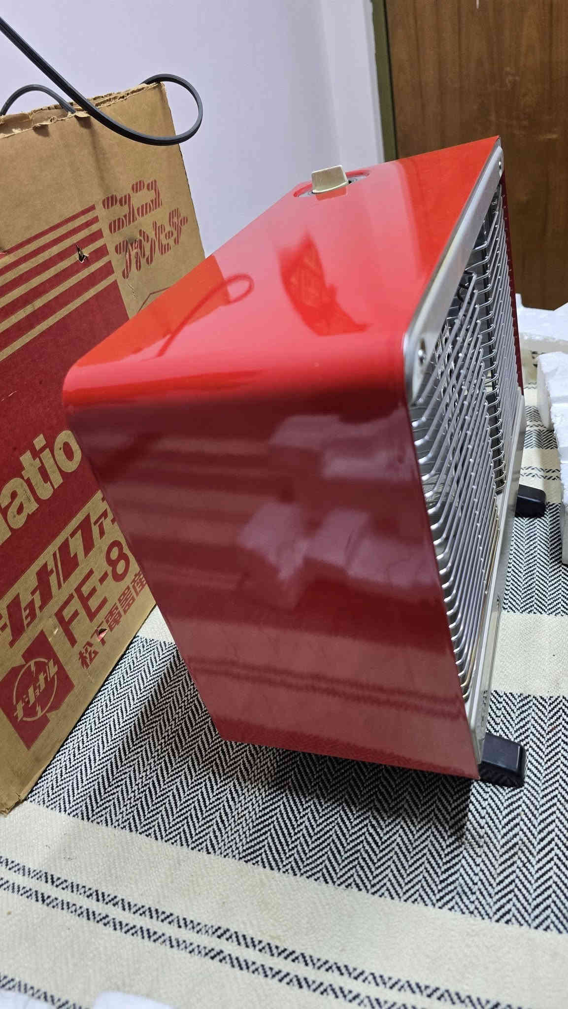 من نوادر اليابان 
هيتر ناشونال 
إنتاج اليابان 
بل كارتون 
للإستفسار مراسله الصفحه 
او الاتصال ***********
