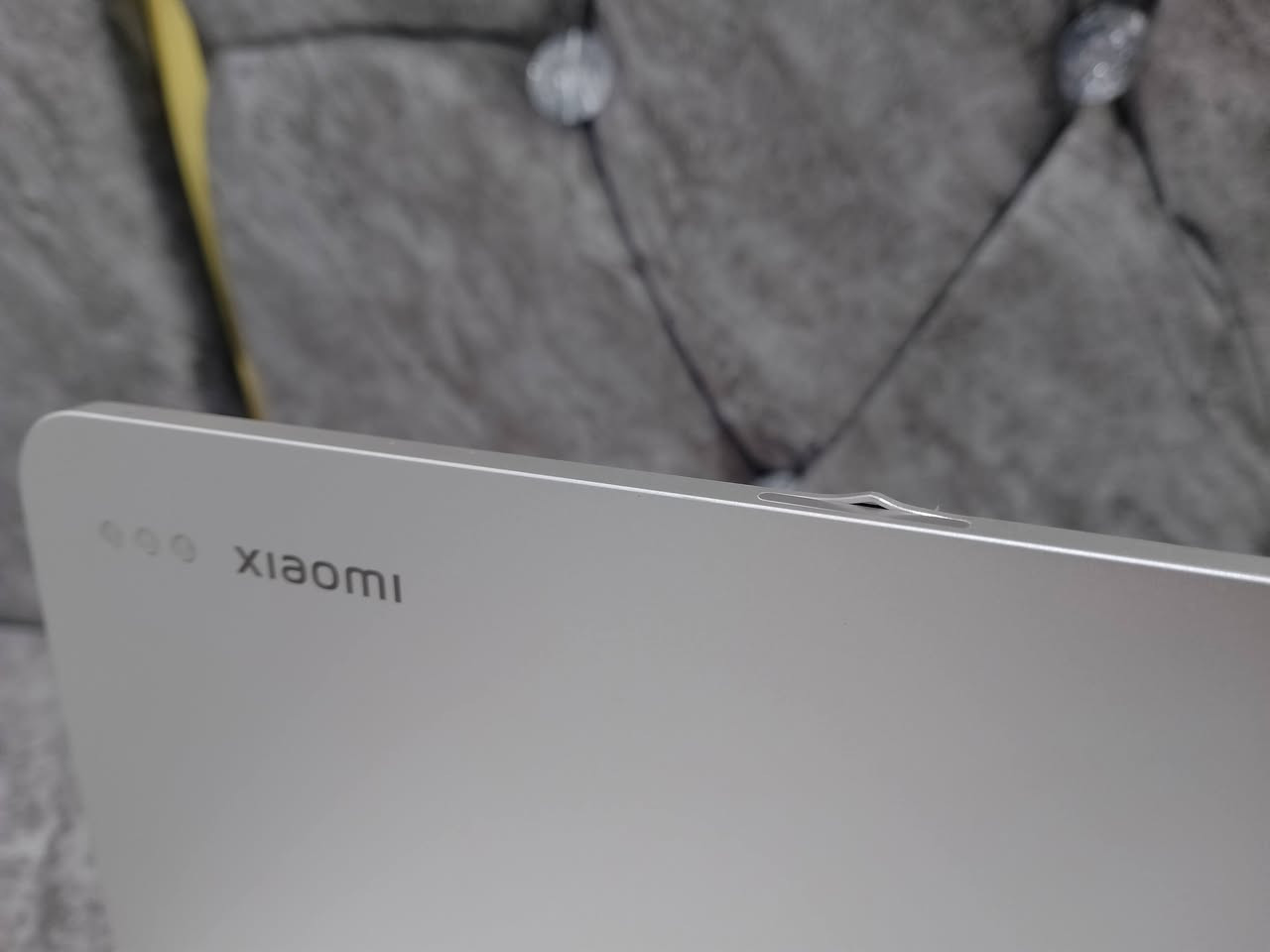 للبيع شاومي باد 6
شاومي باد 6
المواصفات
الحالة: مستعمل بحالة ممتازة قبل 5 اشهر اشتريته استخدام طالب قليل استخدمه
المساحة التخزينية: 256
المعالج: سناب دراغون 870
رام: 8+8= 16
الشاشة: 11 بوصة، IPS LCD ، 144 هرتز
البطارية: 8840 مللي امبير ، شحن سريع 33 واط
نظام التشغيل: اندرويد 14 هايبر OS 
مع ملحقاته واثنين كفرات تاخذه وياه
اللون: ابيض
ملاحظات: بيه curve بالشاصي ما مأثر ابد لا مبدل بطارية ولا شاشة ولا اي شيء وتكدر تجي وتچيكه وبيك خير وتدلل
السعر 300 وبيه مجال 
مكاني تكريت 
للتواصل خاص
وشكرًا


**إذا كنت صاحب هذا الإعلان وتريد حذفه لأي سبب، رجاءا أرسل رسالة إلى الدعم الفني**