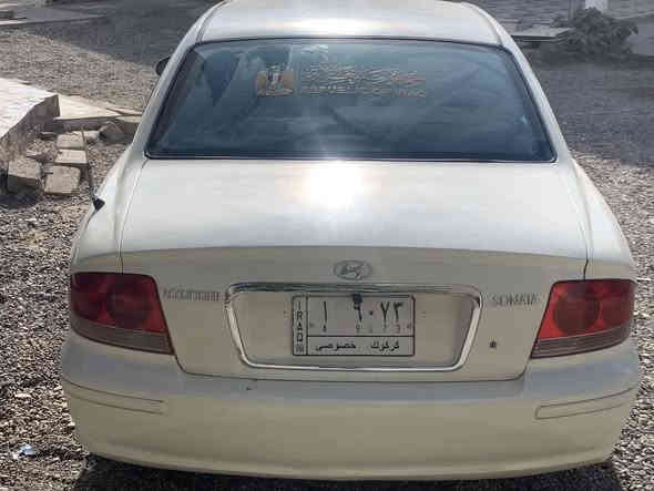 السلام عليكم ورحمة الله وبركاته 
البيع نقد فقط 
سوناته وارد امريكي 
2005
بيها قطعتين بل خارج 
فول موصفات 
كير محرك كفاله 
‏تدفئة تبريد
تخم تاير جديد 
لايتات جديده 
لايتات زنون 
باتري جديد 
كهربايات كلها شغاله 
فتحت سقف 
‎4جوم كهرباء 
شاشه اندريد 
السياره جاهزه 
السعر 57$
التواصل ***********
مصبوغه عام جماليه عندي 
صور قبل الصبغ
مكاني بيجي
