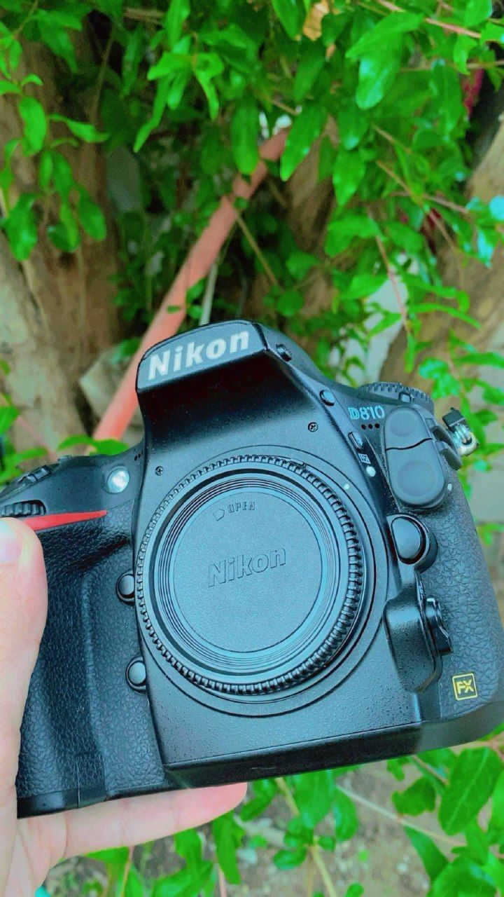بدي نيكون 810 مستخدم شي قليل مع كامل ملحقاته سعر ( 950 الف )
عدسه نيكون 85 
1.8 
سعر 300 الف 
كلهن شلع مليون و 250

