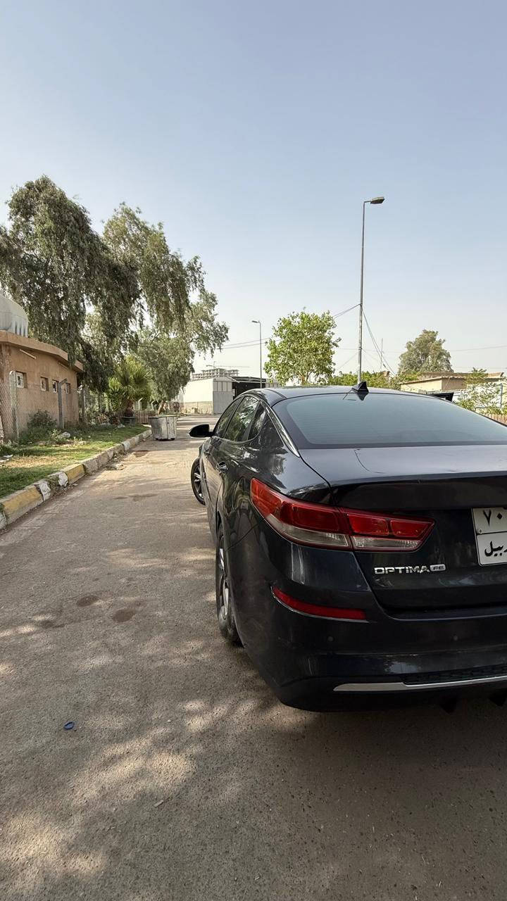 اوبتما 2019 للبيع

Optima 2019 fe 
‎موصفات fe
‎✅فول رادارات 
‎✅حساس امامي خلفي 
‎✅شاشه كبيره 
‎✅قيادة ذاتيه 
‎✅اشاير بالمري 
‎✅تحكم ستيرن 
‎✅لايت led+لدنهاري 
‎✅نقطه عمياء 
‎حادث السياره ❌
‎جاملغ السياره عكس السايق والباب رصعه عكس السايق بدون ايرباك 
‎ماشيه 87miقابل للزياده 
 بيه ملاحضات بالكشر 

سعر128 وبيها مجال بسيط
مكان سياره بغداد 
***********
