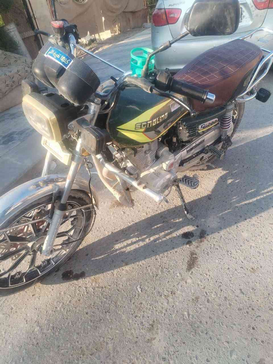 السلام عليكم ماطور سيفان ٢٤ السعر ٦٥٠
***********
