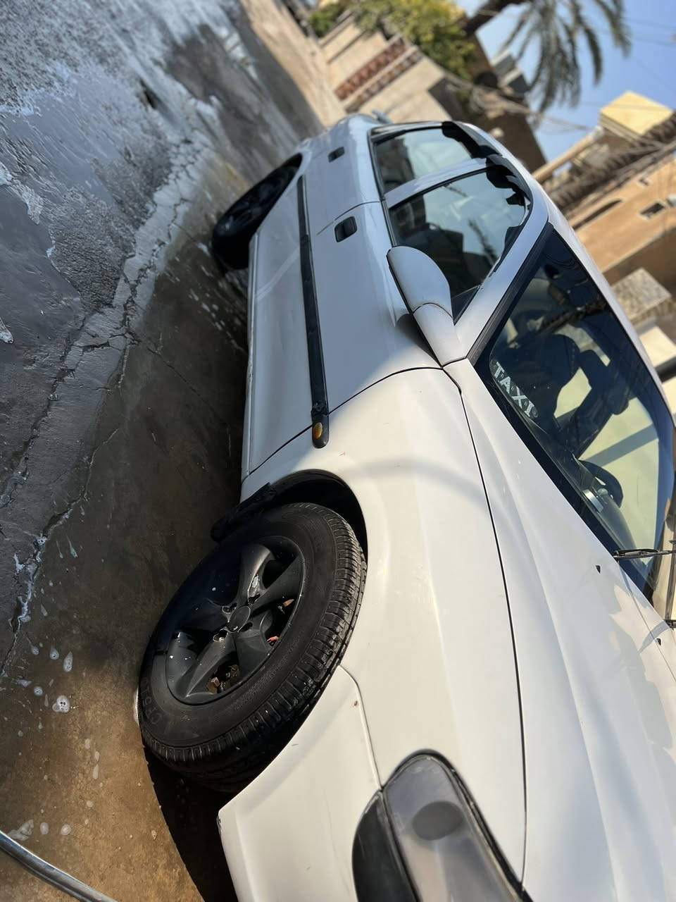 سلام عليكم اوبل فكترا موديل 1997 محرك مفتوح حجم 2000كير عادي سياره مناقصها شي الحمد لله تخم تاير جديد الشراي يجي يشوف بعينه النضافه سعرها 45$ وبيها مجال مكاني سامراء ***********
