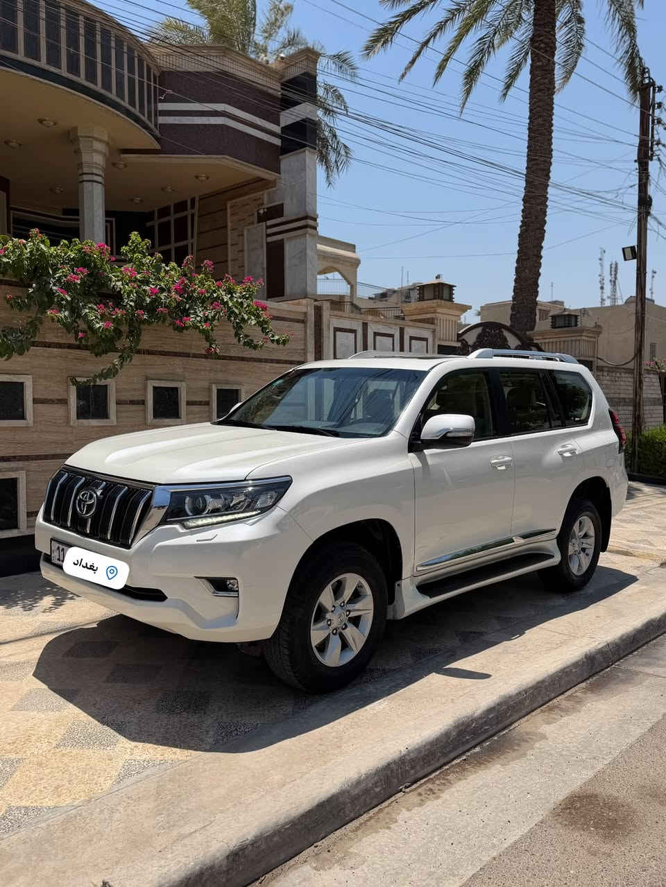 السلام عليكم ..
🚘 تويوتا برادو 2018 (V6) - خليجي TXL للبيع 🚘
المواصفات والتفاصيل:
 الموديل: 2018
 الفئة: خليجي TXL
 المحرك: 6 سلندر (V6) 
 المسافة المقطوعة: 89,000 كم فقط (ممشى حقيقي)
 الرقم: بغداد والسنوية بإسمي (تحويل مباشر)
سبير تعليك 
كير ومكينه كفاله خير من الله
تبريد ثلج مناقصها برغي جاهزه السياره
شرط تراي وفحص وين متريد 
استخدام شخصي السياره

 السيارة مكفولة كفالة عامة من الصبغ والتبديل.
 بيها فقط (3 أماكن) تعديل بارد 

المواصفات الداخلية والكماليات:
 بصمة تشغيل + بصمة أبواب
 فتحة سقف (سلايد روف)
 وباقي مواصفات الـ TXL المعروفة 

 📍 العنوان / : بغداد - السيدية
 💰 السعر: 333 ورقة ($33,300) وبيه مجال للشراي
 📞 للاستفسار والتواصل: ***********
