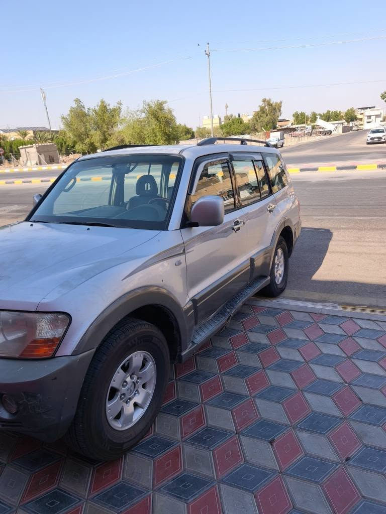 محرك ٣٥٠٠ 🚀
رقم بغداد انكليزي #️⃣ 
بيها منظومة غاز سائل حكومية ⛽
السيارة جاهزة ونظيفة
تبريد شغال ❄️
السونار موجود مع الصور 📋
رايدها ب٧٠ ورقة وبيها مجال بسيط جدا 💲
مكان السيارة النجف الأشرف 📍
للاستفسار الاتصال على الرقم *********** غير متواجد على الفيسبوك 📞 النجف, العراق
