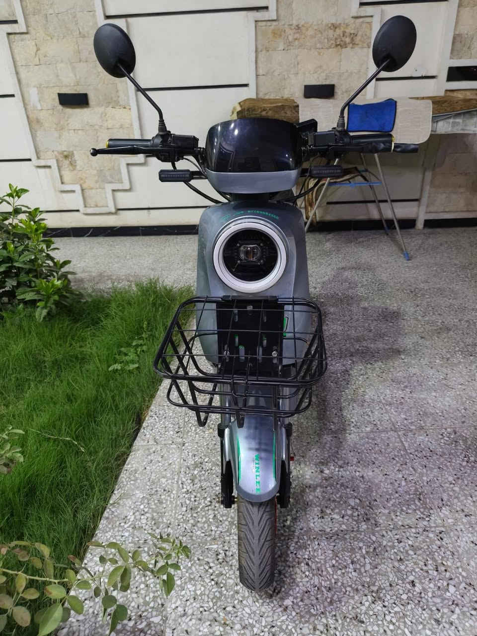 دراجه شحن للبيع
R9

فول مواصفات مابيهة أي عطل

موديل 202‪6

سعر   450 وبي مجال بسيط

بطاريات كبار

كامل ملحقات

1-تشغيل كارت عدد2 

2-تشغيل عن بعد سويج عدد2

3-بلوتوث

بغداد الزعفرانيه

لايوجد توصيل

رقم ***********‪
