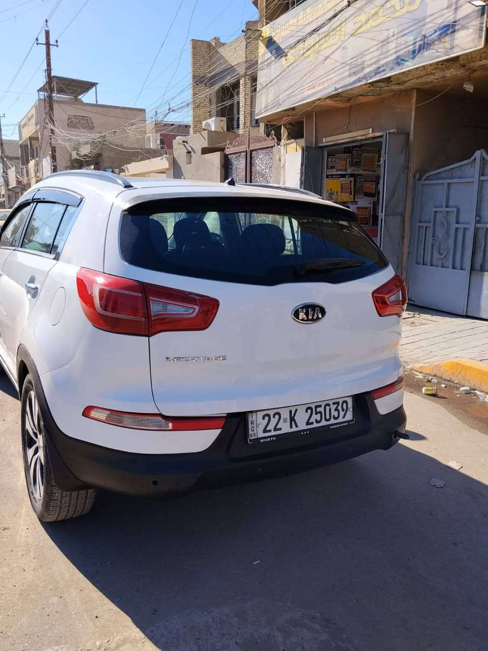 السلام عليكم كيا سبورتج خليجي موديل ١٢فول مواصفات رقم اربيل بسمي السعر ١٣٣بيه مجال مكان السيارة بغداد الشعب رقم *********** موجود واتساب
