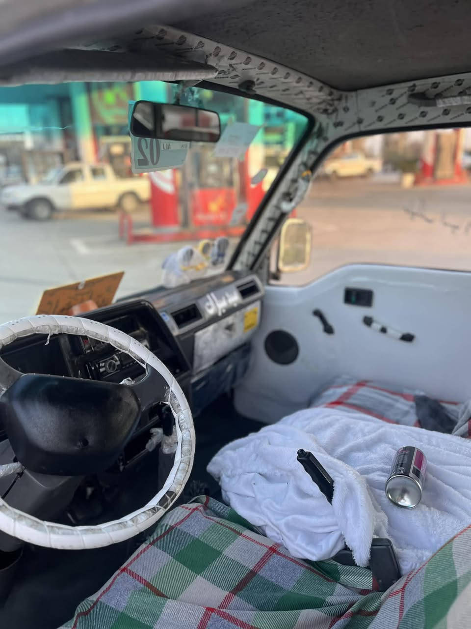 نیسان پاس بۆ فرۆشتن مەکینەی تازە تەعمیرە گێڕو ئەکسل بە شەرت کوشنو گاعی تازەیە ئاڕم سلیمانیه سحری 55 گەڵا کەمێ مەجال ***********
***********
