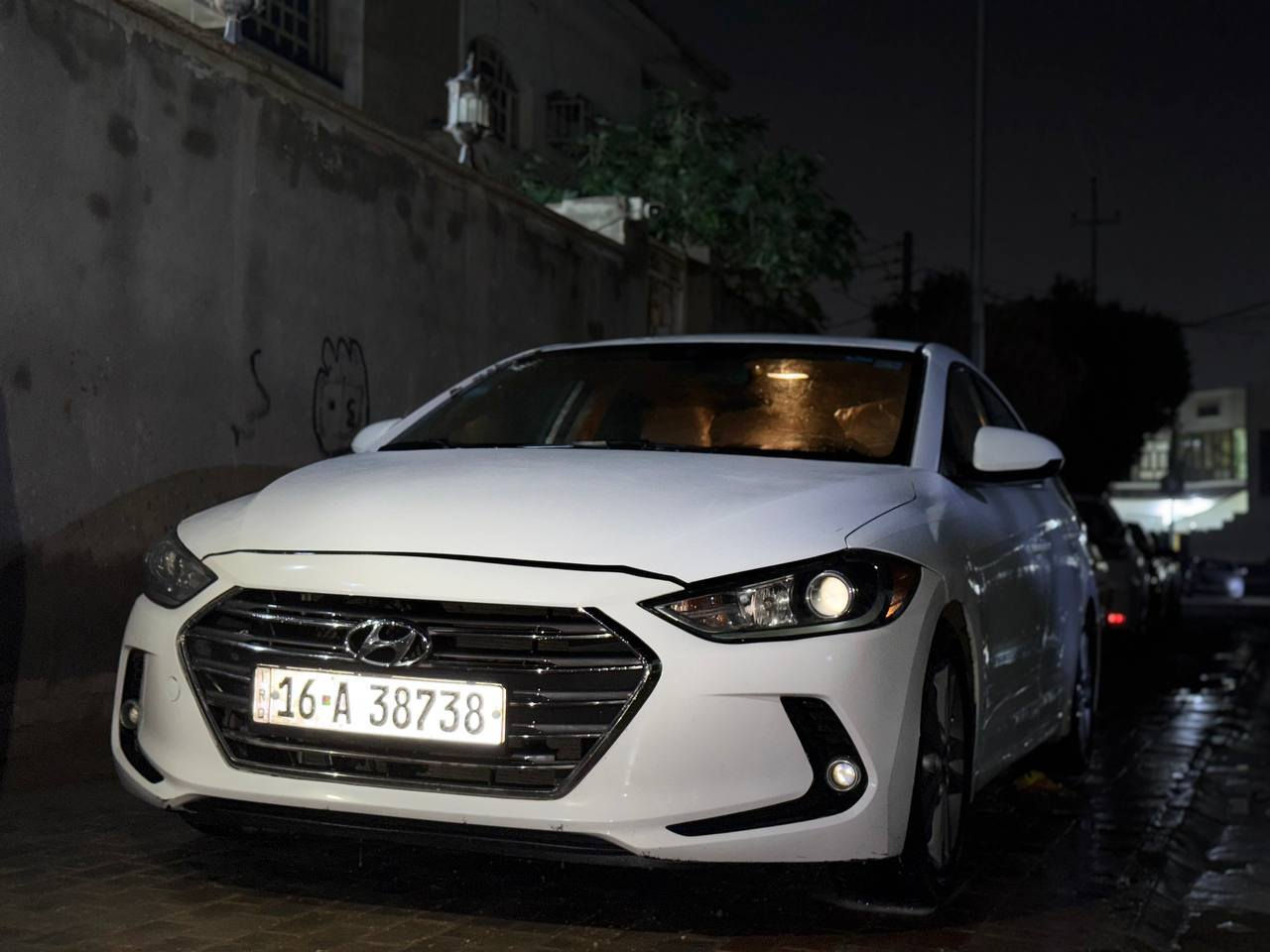 النترا 2017 
مكينة 2000 دوش
فول مواصفات عدا الاشاير بالمري
بصمة تشغيل 
ملاحظة( مضروبة ضربة صغيرونة بالبنيد ومرجعة عالبارد حتى ما مصبوغة مغلفة فابلون) 
للأستفسار التواصل مع الرقم ***********
