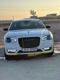 كرايسلر 300s • ٢٠١٥ • بدون ايرباك