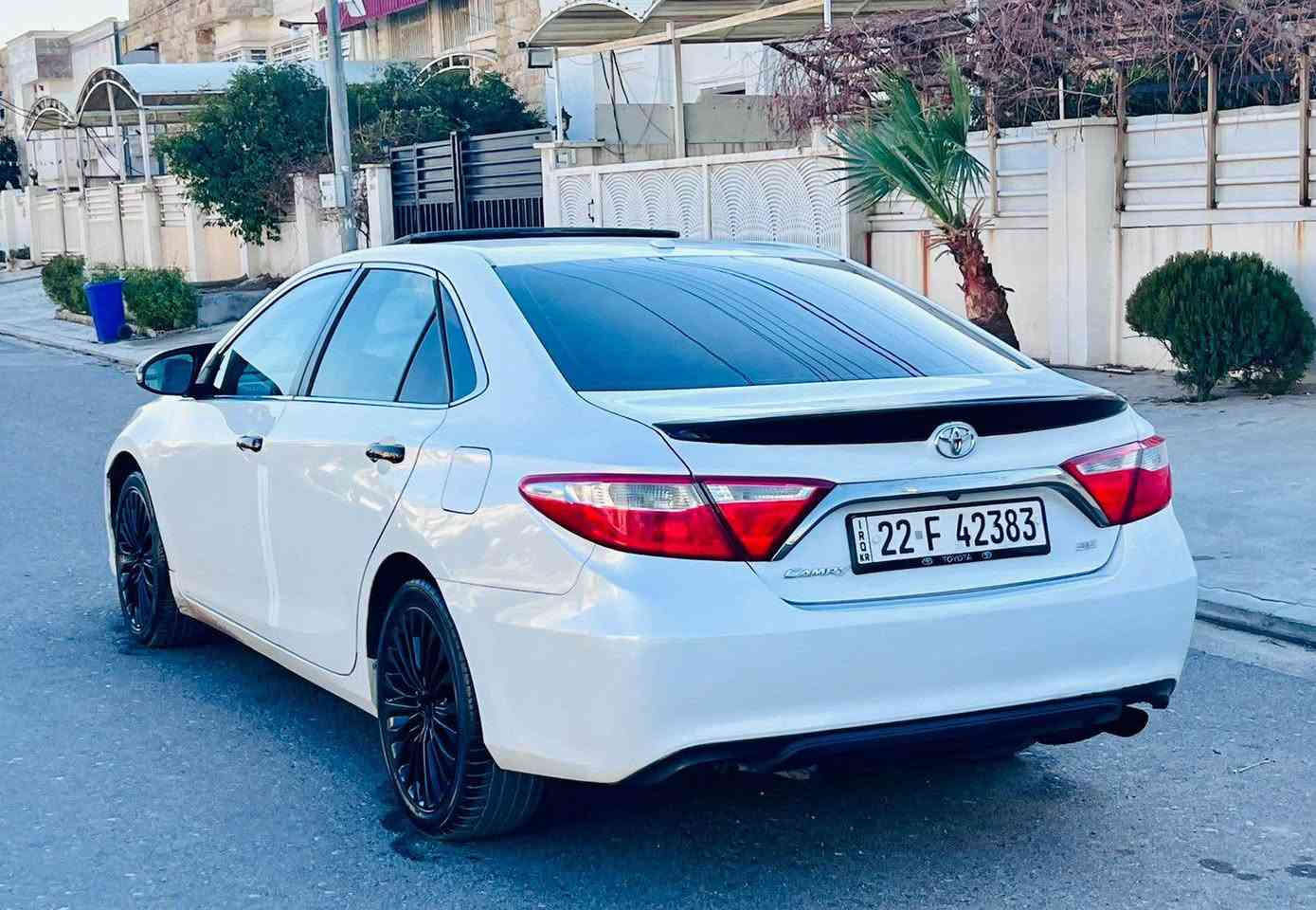 كامري موديل 2016 SE فتحة سلايت
***********__***********
سيارة واحد باب صبغ 
مكان صغير تعديل بارد 
السعر : 169 $  ورقة يه
93000 ميل ماشية
مواصفات امريكي فول مواصفات 
فتحة سلايت وكشن كهربائي و  شاشة و كاميرا و حساس فوليوم و بلاجكتور ولايت زينون
 وتحديد سرعةو بلاجكتورو Eco
‎
‎ساكن  / اربيل
————————————
كامري موديل 2016 SE سلايته 
يه ك ده رگاي بؤياغي هه يه 
يه ك جيگاي تعديل ساردي هه يه

نرخي :  169 $  وه ره قه يه

86000 ميل رويشتووه 
مواصفات  ئه مريكي فول مواصفات 
سلايته و كوشن كاره باي  ولايت زينون و 
شاشة و كاميرا و حساس فوليوم 
تحديد سرعة وEcoو بلاجكتورو
جيگام له  هەولير أربيل, العراق
