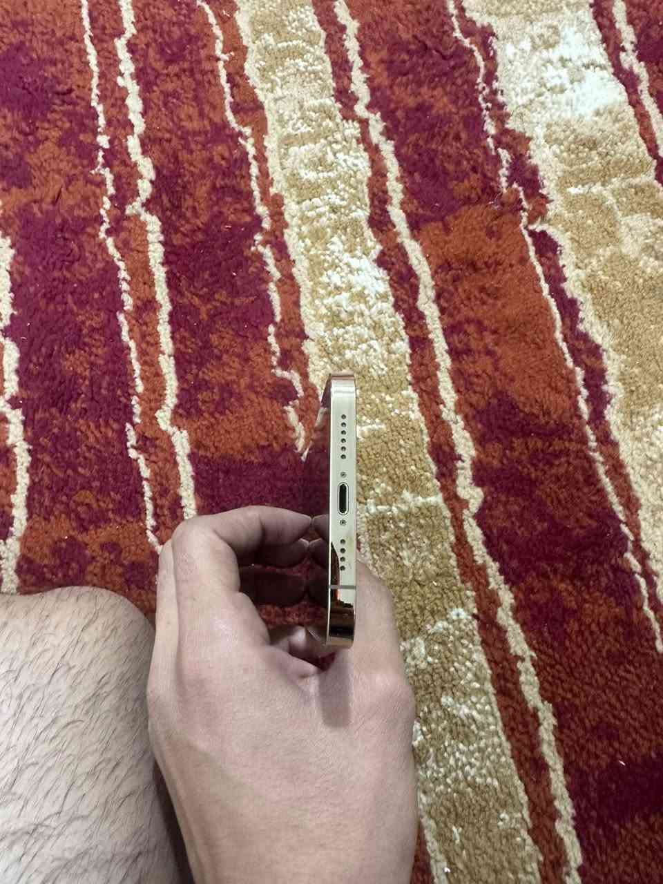 سلام عليكم ايفون 12بروماكس ذاكره 128الجهاز سلاسه تخبل دقه كلش حلوه الجهاز ما مفتوح ابد ماداخل صيانه فقط الضهر مكسور مثل ما موضح بصوره السهر 450
الاتصال ***********
