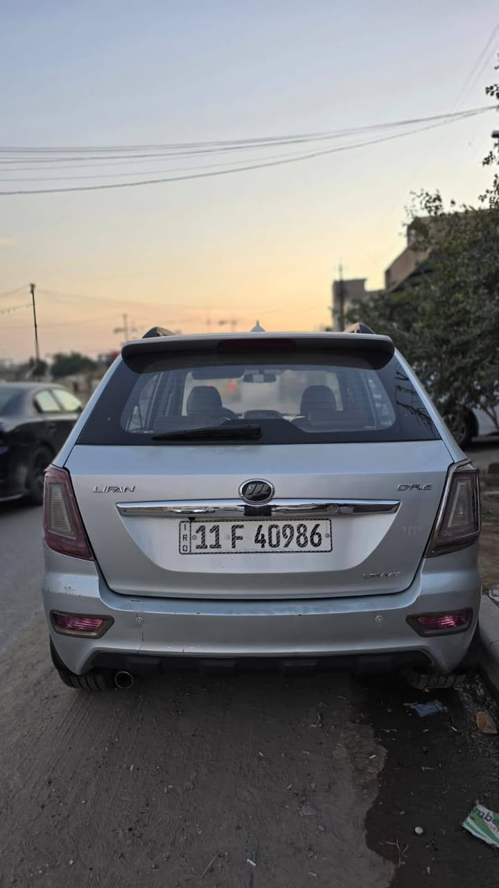 موديل 16 أوتو باسمي مكفولة
السعر 60 ورقه نهايتهه 
بيهه جراد قليل  
***********
