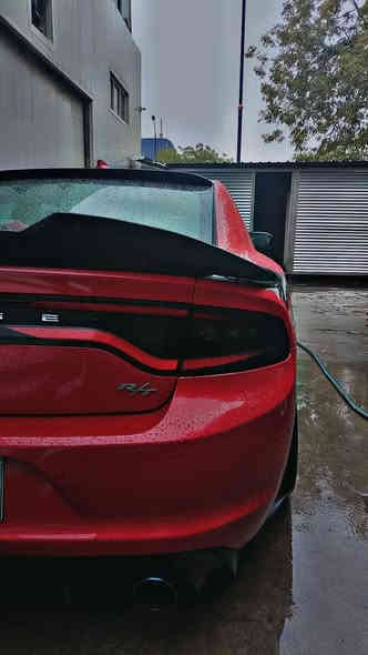 سلام عليكم للبيع او مراوس دوج جارجر 15 RT 5700 فول مواصفات 1ع1 ماشيه64  رقم دولي جديد بسمي السعر 177 
***********
