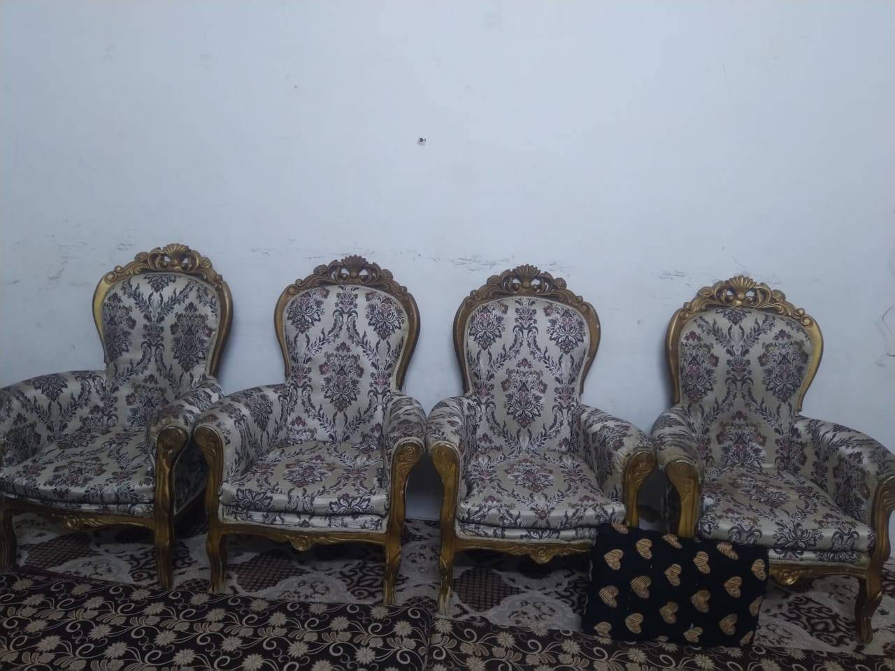 تخم للبيع مكان الدركزليه السعر 80الف
التواصل علئ الرقم⬅‏‪***********‬‏
