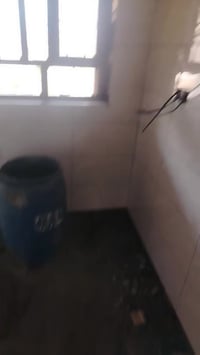 خلفه مصري سيراميك وكاشي جدران وارضيه  وبيات ومرمر متفرغ حاليا جدران ار...