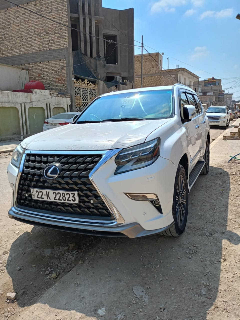 للبيع سعره 250 ورقه للاتصال ***********
