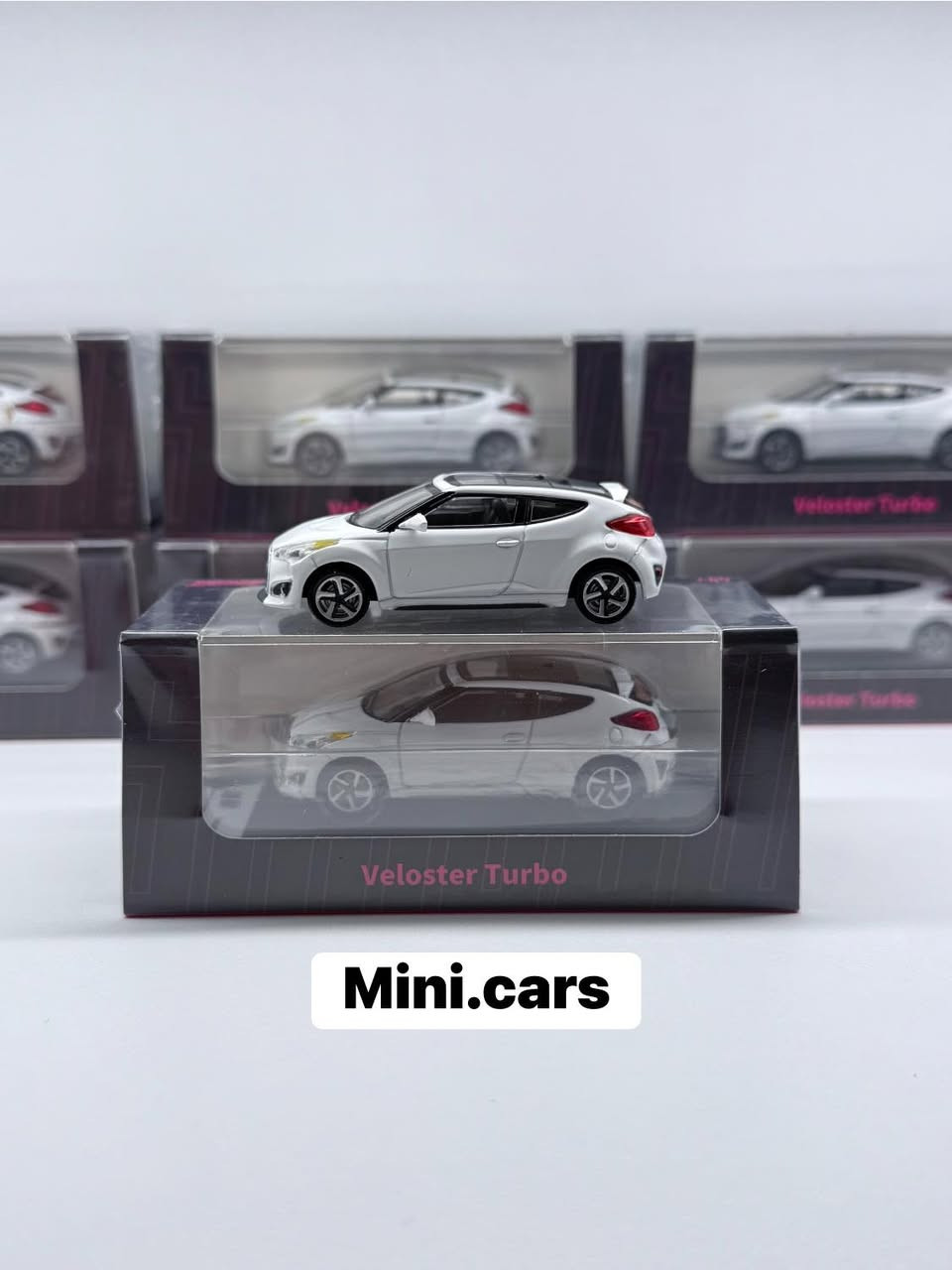 جديد 🔥 🔥 

Veloster Turbo - White Color 

Brand : Shadow
Scale : 1/64
Price : 15,000 Dinar 🔥 

WhatsApp: +9647504702207

‎


**إذا كنت صاحب هذا الإعلان وتريد حذفه لأي سبب، رجاءا أرسل رسالة إلى الدعم الفني**