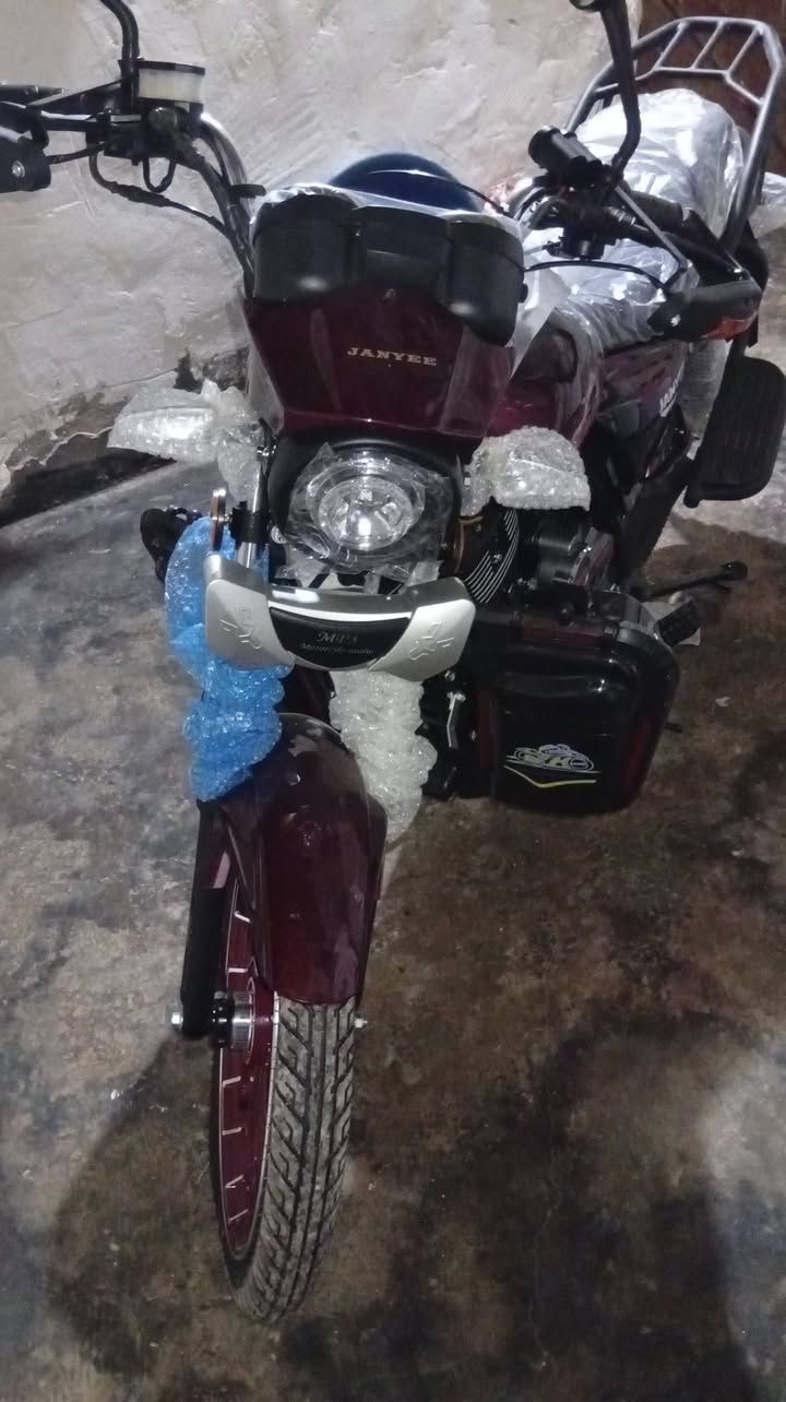 هيوشه بعدن صفركامله امكمله مشدوه فقط يعني كارتوم موديل2026
المكان الزاب قريه شميط
الخاص مفتوح
***********
