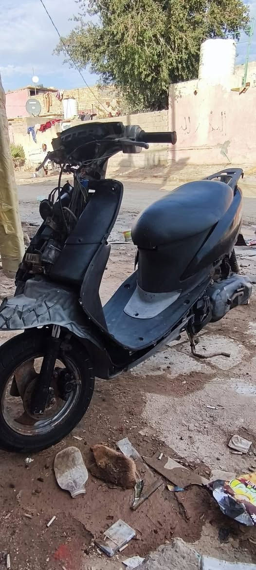 سلام. عليكم. دراجه. عصفوريه نضيفه حلوه مكينه مامفتوحه. بلاد. عوزهه بس كفر كدام كفر اشاير موجود الكدام هندر واحد مكينه سريعه وحلوه نضيفه الدراجه كدام عينك السعر 175 راسلني وبيك خير. وتدلل مكاني ناصريه فضليه ***********
