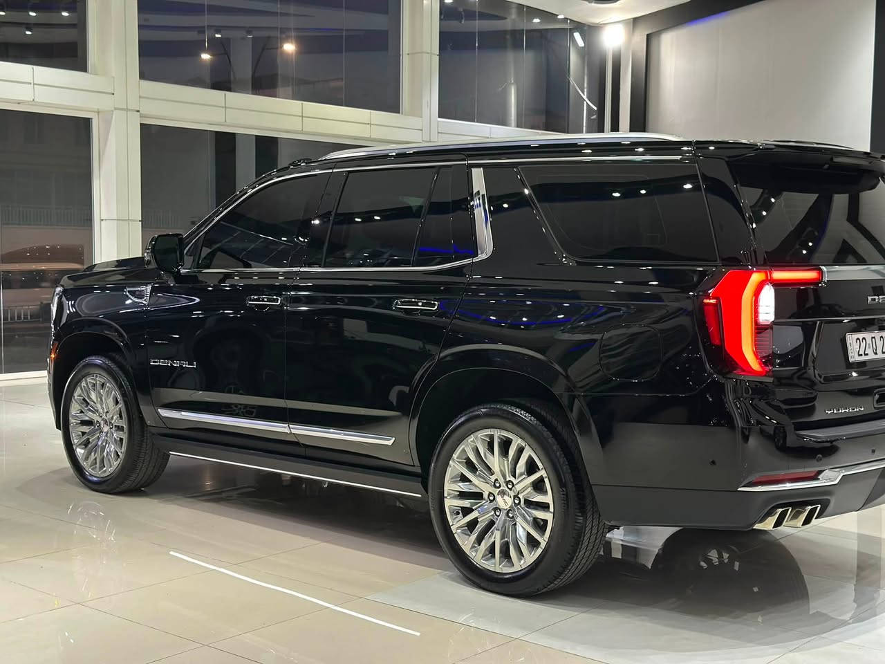 GMC Denali 2025 
وارد : استلام شركة المنصور 
موديل : 2025 
المسافة المقطوعة : 11000 كم 
حجم المحرك : 8 سلندر 
بانوراما - سلايد - كشن هزاز - كاميرا 360 - رادارات - حساسات - كشنات سياحية - دوسة كهربائي - ثلاجة - كاميرا بالمرايه - كشنات كهرباء - ……………… 
السيارة تجي  فول فول مواصفات أعلى مواصفات بيها 
السيارة مرقمة و جاهزة 
كامل مغلفة PPF و بيها موافقة تضليل بنسبة 80% و ضمان شركة المنصور و عندك صيانة مجانية بالشركة 
مكان السيارة سليمانية 
و بأرخص سعر متلكى اهيجي سعر و بهل نضافة بالعراق كله 
السعر : 825$ 
للاستفسار: ***********
———————————————————————————
GMC DENALI 2025 
سفری شەریکەی مەنصور
مودێل :2025 
ماوەی رۆشتن :11000 کم
قەبارەی بزوێنەر: 8 بستۆن 
پانۆراما سڵاید ـ کوشن هەزاز ـ کامێرا360 ـ  راداری 360 - سەلاجەـ کوشن VIP - دۆسە کارەبایی ............
بەرزترین مواصەفاتە فول فولە 
زەمانی شەریکەی مەنصور و سێرڤسی بێ بەرامبەر 
سەیارەکە بە کاملی PPF کراوە و موافەقەی جام رەشی بە رێژەی 80% هەیە
بە هەرزانترین نرخ لە هەموو بازار
نرخ : 825$ 
بۆ پەیوەندی : ***********
