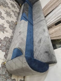 10مقاعد ب٣٠٠وبي مجال 07704594759