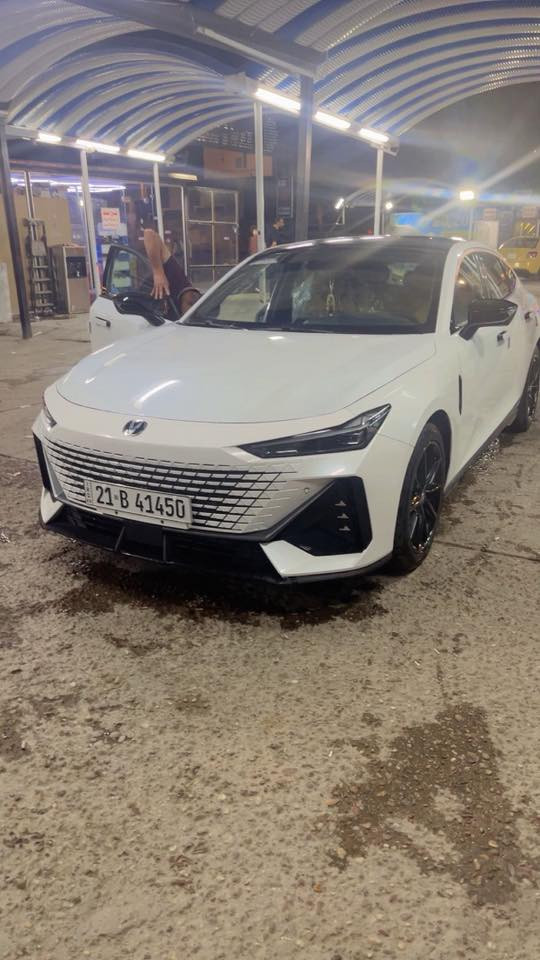 شانجان UNI V خليجي 
سيارة بأسمي رقم بغداد تحويل ثاني يوم
ماشيه 34 الف
مواصفات الفول
محرك 1500 تيربو مع كير DCT دبل كلج 7 نمرة
ترايها زيرو مشامة العادي كلة محسن 
سيرفسها كلة بالشركة 
بانوراما
بصمة  
تشغيل عن بعد
يدات شفط
مري شفط + هيتر + اشاير
جنطة كهرباء
كشنات ال 2 كهرباء
داخل جلد
كشنات تبريد
شاحن لاسلكي
ثلاجة 
4 وضعيات قيادة
تحكم بوضعية مود الاستيرن
شفتات ستيرن 
انارة داخلية متغيرة
كاميرات 360 درجة مع خاصية DVR تصوير دائم أثناء اطفاء السيارة
حساسات 360 درجة
اوتو هولد 
ترحيب اثناء الاقتراب
فتح الجنطة عند الاقتراب جنطة لمس كهرباء الفتح وبالعكس 
 رادار امامي مانع تصادم + تحديد مسار + مثبت كروس 
كزوز بلادي رياضي  
اربع جام اوتو عند غلق السيارة تنغلق 4 جام + بانوراما والعكس كذلك
تخم تاير جديد 
السياره مكفول
سعر جدا مناسب خابر وسهله اريد ابيع بسبب ضروف
***********
رقمهه سليمانيه باسمي
