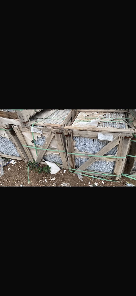 يوجد كميات الواح اكرنيات موج بحر صني منشأة 140x70x2cm مدور جانبين تواصل ويتساب ***********
