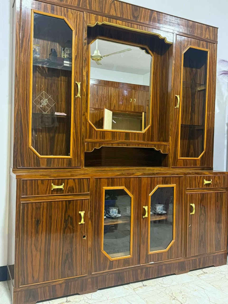 السلام عليكم
غرفة مستخدمة نضيفة احطاطة طابقين ديوان شغل درجة اولى

رايديها بمليون ونص ✅
وبيها مجال 

العنوان الانبار الرمادي الصوفية قرب مطعم القصر الابيض
التفاصيل اكثر خاص


**إذا كنت صاحب هذا الإعلان وتريد حذفه لأي سبب، رجاءا أرسل رسالة إلى الدعم الفني**