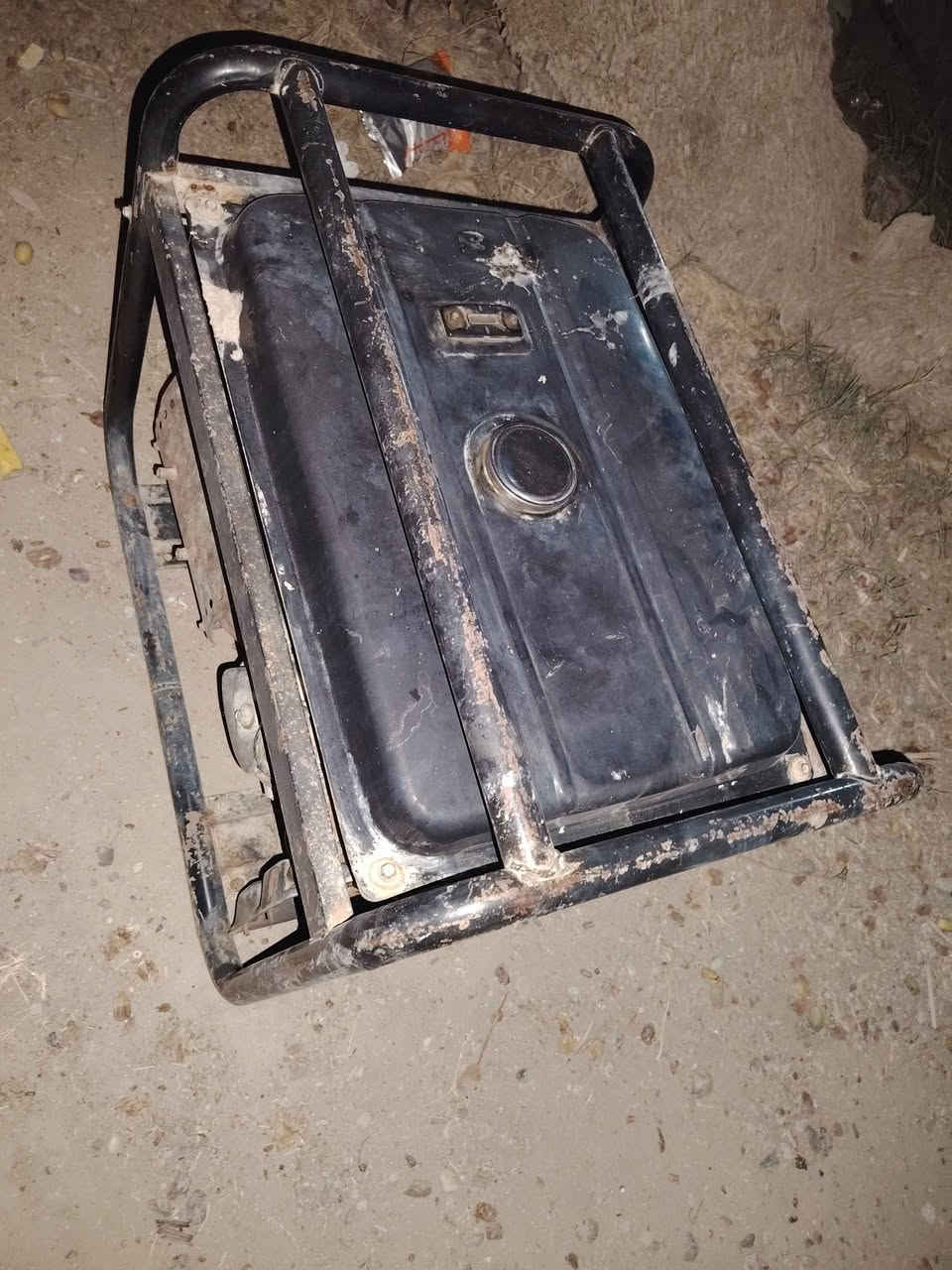 مولده للبيع حلو ونضيفه ٥كيفي ٢٠امبير 
مداخل تصليح سعر ٣٥٠ وبيه مجال 
الهاتف *********** بغداد, العراق
