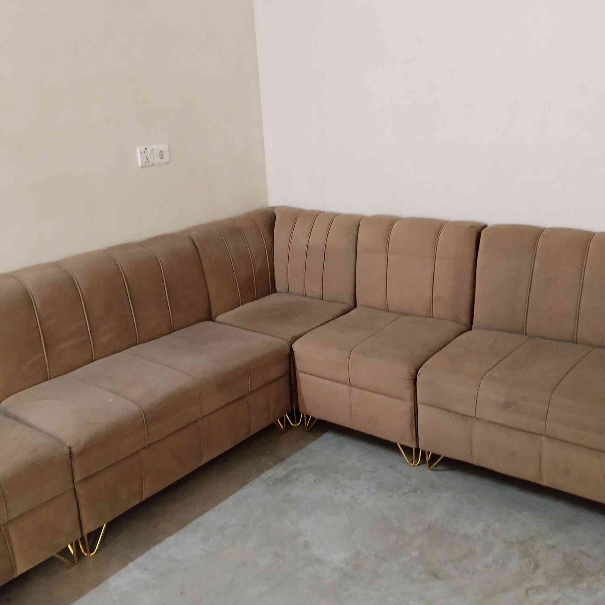 ديوان 7 متر سعر 175 الشراي يتصل مكلف بنشر ***********
