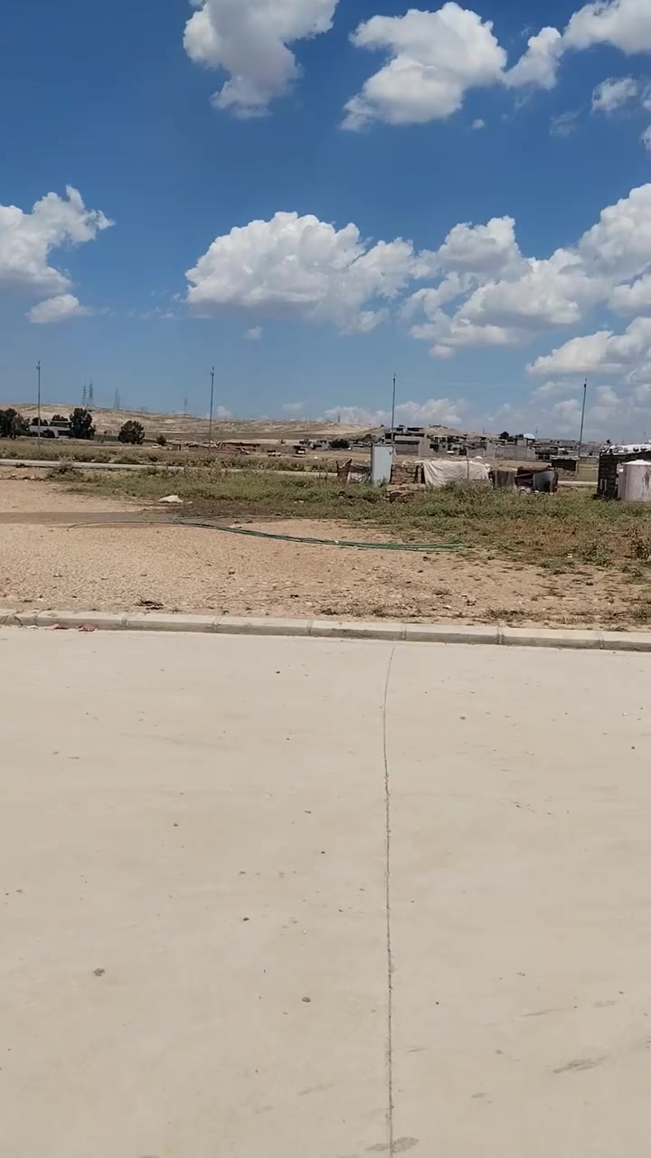 للبيع ارض في أراضي المهن الصحيه
قرب حي الملاين الثانيه / وقرب جسر السادس
المساحه ٢٦٠ متر
السعر ٦٠ مليون / ممكن بيع نصف الأرض

لاستفسار اتصال على الأرقام التالية

*********** ابو عمران
*********** واتساب

نستقبل جميع العروض بيع أو إيجار مراسله على الخاص
