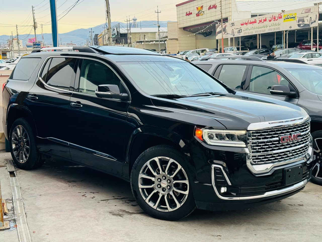 𝐆𝐌𝐂 𝐀𝐂𝐀𝐃𝐈𝐀-𝐃𝐄𝐍𝐀𝐋𝐈.

جي ام سي اكاديا (DENALI.)موديل : 2022

اللوان : اسود

عدد المقاعد ( 7 )
حجم المحرك : V6 3.6L
ماشية ٤٣الف فقط 
ملاحظة السيارة : فقط شويه من باب خلفي صبخ

بدون دواخل بدون ارباكات 

المواصفات : 𝐃𝐄𝐍𝐀𝐋𝐈.

فول فول مواصفات 1/1

دةبل اكسل AWD
فتحة سقف بانورما
داتاشو
شاشة الكتروني 
بصمة ابواب
بصمة تشغيل 
تشغيل عن بعد (𝐑𝐞𝐦𝐨𝐭𝐞 𝐒𝐭𝐚𝐫𝐭)
هاند بريك بصمة 
شحن وايرليس 
صندوق شفط كهربائي 
شاشة دشبول ديجيتال
سستم سماعات (𝐁𝐨𝐬𝐞)
كاميرة °360
كاميرة امامي 
كاميرة جانبي
كاميرة خلفي
اوتو ستارت (𝐀𝐮𝐭𝐨 𝐒𝐭𝐚𝐫𝐝)
اوتو ستوب (𝐀𝐮𝐭𝐨 𝐒𝐭𝐨𝐩)
رادار °360
رادار امامي (تحديد مسار)
رادار جانبي  (نقاط عمياء)
رادار خلفي (التحذير من الاصطدام)
حساسات  °360
حساسات امامي
حساسات جانبي 
حساسات خلفي 
كشنات (𝐕𝐢𝐩)
كشنات جلد 
كشنات كهربائي
كشنات خزن+ميموري 
كشنات تبريد
كشنات هيتر
تحكم ستيرن
ستيرن هيتر
تبريد لمس
تبريد مركزي 
لايتات ليد وعدسة زينون بيلادي
بلوجكترات 𝐋𝐄𝐃 بيلادي
بكلايتات 𝐋𝐄𝐃 بيلادي
ويل كروم

وبعد هواية مواصفات …
***********
