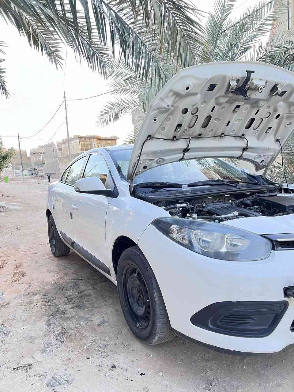 رينو افلوانس 2016 للبيع فقط محرك وگير ابلادي شركة غير مفتوح محرك نيسان صني كوري 4 سلندر 1600 رقم نجف انكليزي باسمي والسيارة بيها فقط دور مال الجملغ الخلفي جهة السياق صبغ، وبيها الجملغ الامامي بارد مقدار شبر جهة السايق وموضح بالصورة ، السيارة جاهزة من كلشي سنوية نهاية لـ 2029

السعر ( 75) ورقة وبيها مجال 

المكان النجف ناحية الحيدرية اي استفسار الاتصال على الرقم التالي

***********
