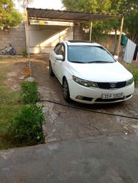 سيراتو 2010 رقم بغداد محرك 1600 فول مواصفات بصمه بيه قطعتين صبغ فقط عن...