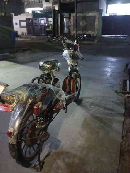 سلام عليكم للبيع بايسكل شحن
مابي اي عيب   4 بطاريات بلشرط.  كهربائيات كلها شغاله  بس الشاشه مالته عاطله    موديل 24 مكان كركوك  منطقة 55  شراي خابر الرقم ***********
