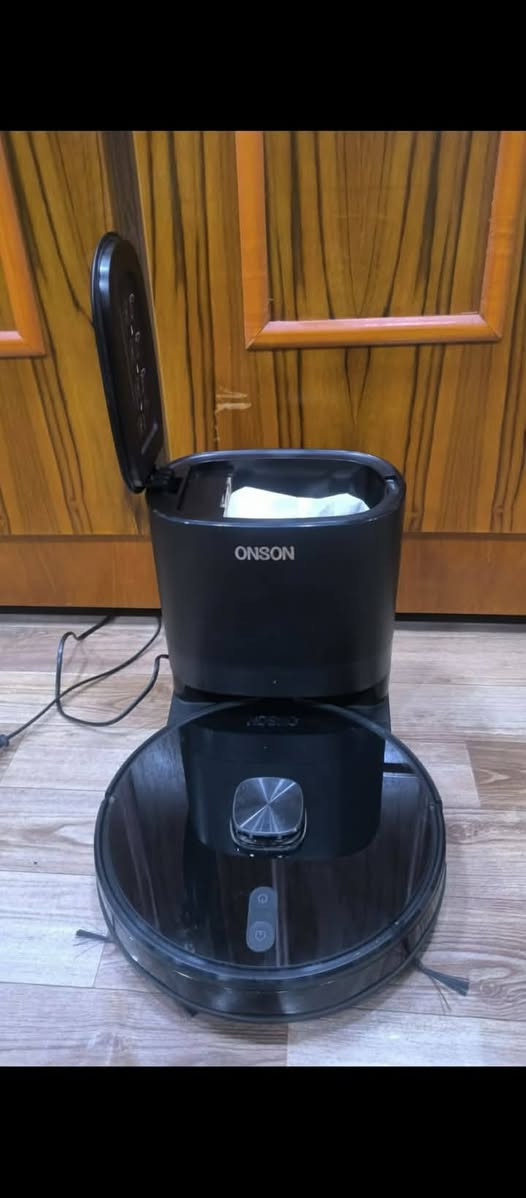 مكنسه ذكيه ONSON
🔹 تفريغ ذاتي: تفرغ الأوساخ بالقاعدة وحدها، ما تتعبك بالتنظيف اليومي.
🔹 رادار ليزر (LDS): ترسم خريطة للبيت وتتجنب الأثاث (ذكية جداً).
🔹 بطارية ضخمة: 5200mAh (تشتغل أكثر من ساعتين مستمر).
🔹 تحكم بالموبايل: تشغلها وتطفيها من تطبيق الهاتف.
🔹 شفط قوي: 50W تسحب حتى أدق الأتربة.


**إذا كنت صاحب هذا الإعلان وتريد حذفه لأي سبب، رجاءا أرسل رسالة إلى الدعم الفني**