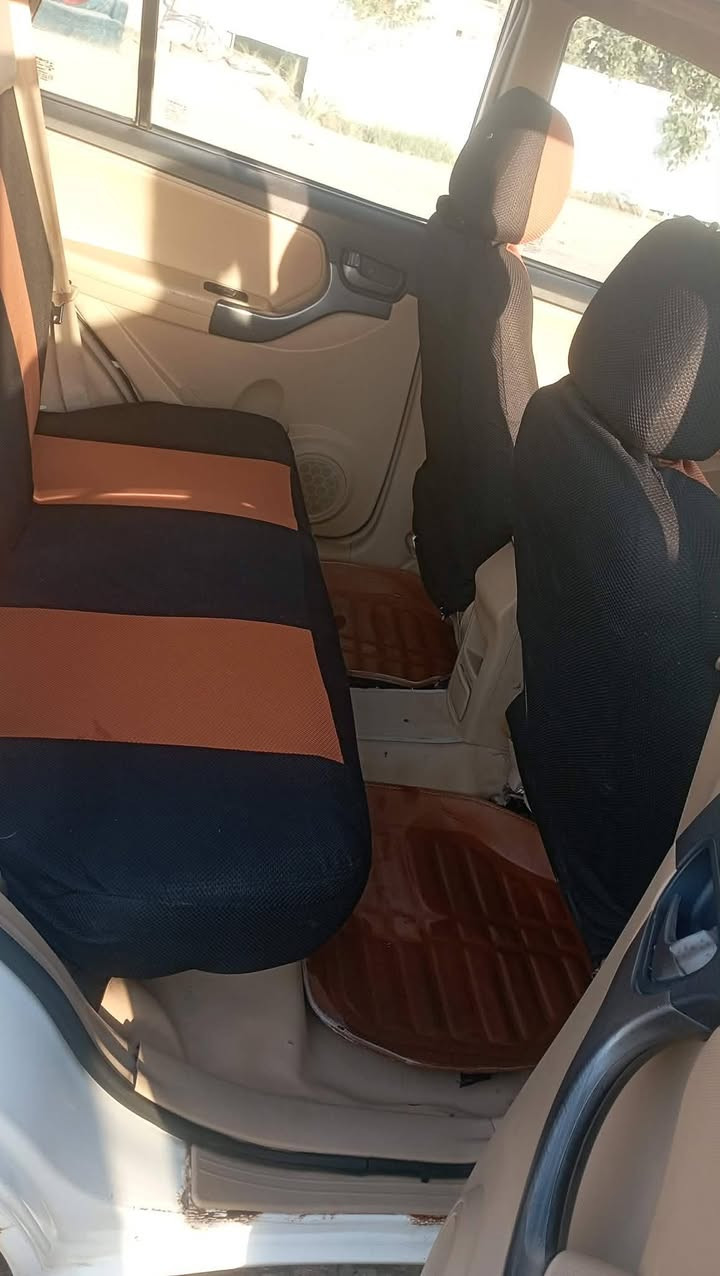 السلام عليكم ..رقم قادسيه تيكو ١٥ تخم تاير تبريد وياالسويج كير ميكانيكي بيها جاملغ الامامي مبدل السيارة جاهزة..مداور ثاني يوم 
السعر ٥٥  وبي مجال الاتصال على الرقم ***********
