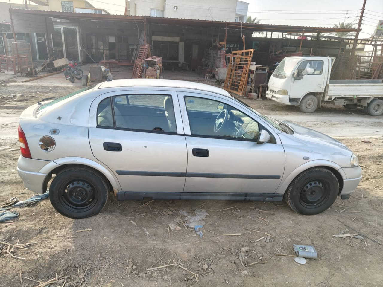 السلام عليكم
اوبل استره 2002 للبيع 
تفاصيل السيارة: رقم بغداد انكليزي بااسمي محرك كير مكفولات صدر جديد قبل 20 يوم بدلته تخم تاير قبل شهر شديته باتري جديد تبريد شغال داخلها نظيف كلش سيارة
سياره اي نقص مابيها كلشي شغال بيها وبلاد لابيها جطلات ولا اي شي كلشي بيها بلاد ع شركة  مال بيت امانه الله 

السعر: 48 وبيها مجال مكان السيارة بابل


**إذا كنت صاحب هذا الإعلان وتريد حذفه لأي سبب، رجاءا أرسل رسالة إلى الدعم الفني**